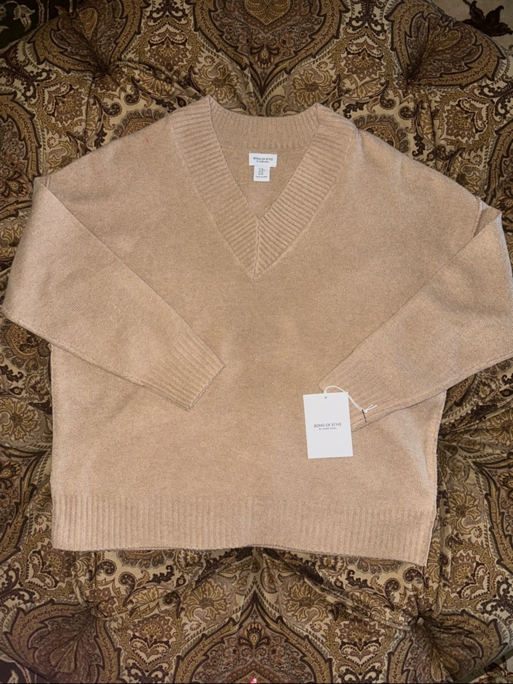 NWT SONG OF STYLE Raine Sweater Medium